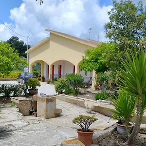 Villa Lada, Santa Ninfa